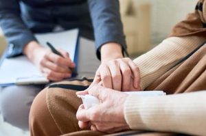 Уряд вперше встановив національні стандарти для онлайн-психотерапії Уряд вперше встановив національні стандарти для онлайн-психотерапії