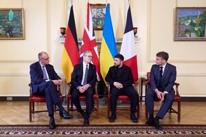 Лідери Франції, Німеччини та Британії обговорили з Трампом зусилля США для завершення війни в Україні Лідери Франції, Німеччини та Британії обговорили з Трампом зусилля США для завершення війни в Україні