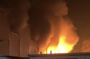 Ворог атакував склад із бойлерами та обігрівачами на Одещині Ворог атакував склад із бойлерами та обігрівачами на Одещині