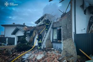 ��� ���������� 587 ��������� ���� �� 34 ������