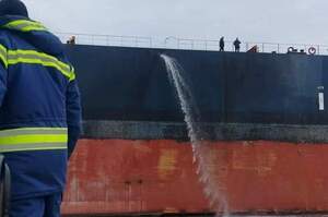 росія вдарила по двох цивільних суднах у портах Одещини – ВМС росія вдарила по двох цивільних суднах у портах Одещини – ВМС