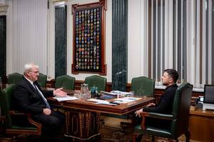 Зеленський анонсував ротації серед українських дипломатів Зеленський анонсував ротації серед українських дипломатів