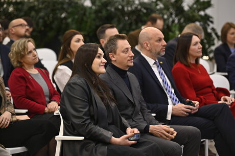 25 ���������� ����������� ����������� �-�� ������� � ��������� ������ � 9 ������������ � ������: ��������� Create Ukraine 2.0