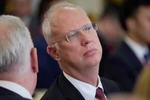 ���������� ������ ������ �� 4 ���� ������� � �����