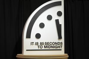 Котра на Годиннику Судного дня, і чому 85 секунд – це мало для людства? Котра на Годиннику Судного дня, і чому 85 секунд – це мало для людства?