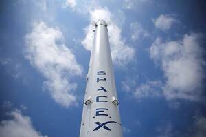 SpaceX ��������� � ������� ������� ����� ���������� � �����
