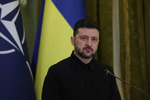 ���� ����� ��������� �� ������ ����� 400 ������ � ������� 40 �����, �������� � ����������