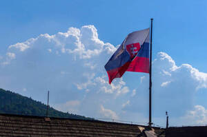 ��� ������� ����� ����� ���������� � ���������� �� 166 000 ����