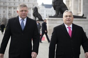 Угорщина та Словаччина зупинили постачання дизеля Україні через блокування «Дружби» Угорщина та Словаччина зупинили постачання дизеля Україні через блокування «Дружби»