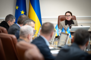 Енергетичні держкомпанії працюватимуть за єдиними стандартами Енергетичні держкомпанії працюватимуть за єдиними стандартами