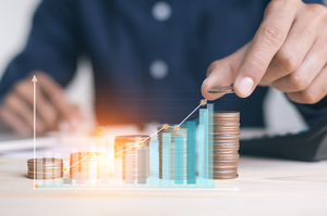 Кредити повертаються до «мирних» умов: ставки для бізнесу – близько 15% Кредити повертаються до «мирних» умов: ставки для бізнесу – близько 15%