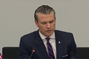 Гегсет розповів про ліквідацію лідера підрозділу, який намагався вбити президента США Гегсет розповів про ліквідацію лідера підрозділу, який намагався вбити президента США