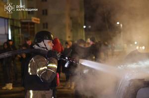 росіяни вдарили безпілотником по житловому району Харкова росіяни вдарили безпілотником по житловому району Харкова