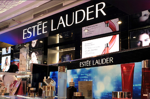 ������������ �������� Estée Lauder ���� �� ���� �� ���������� ���������� ��� ������ � ����� Zara