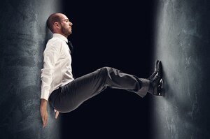 Платити всім та більше: як Мінфін пропонує змінити правила оподаткування для ФОП, онлайн-продавців і міжнародних посилок Платити всім та більше: як Мінфін пропонує змінити правила оподаткування для ФОП, онлайн-продавців і міжнародних посилок