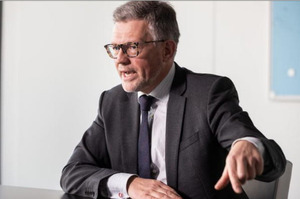 ������ ��������� �������� ��������� ����� �� ��������� ������� �������