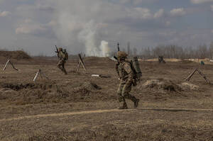 ������ ������ �� 2 �����: �������� ��������� 1300 ��������� ��