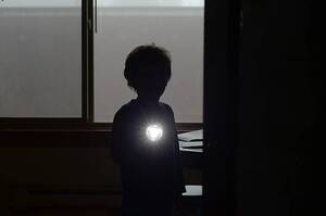 Росіяни атакували енергооб'єкт на Чернігівщині: без світла залишилися 340 тисяч абонентів Росіяни атакували енергооб'єкт на Чернігівщині: без світла залишилися 340 тисяч абонентів