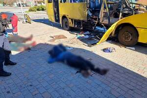 Удар по маршрутці у Нікополі: Зеленський відреагував на атаку рф Удар по маршрутці у Нікополі: Зеленський відреагував на атаку рф