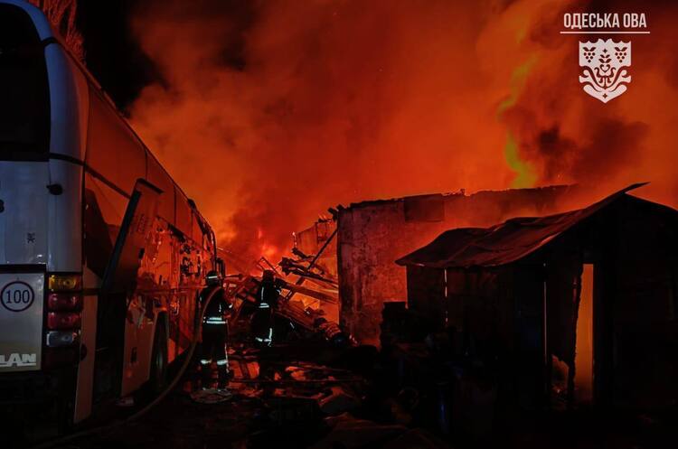 росіяни атакували дронами цивільну та портову інфраструктуру півдня Одещини