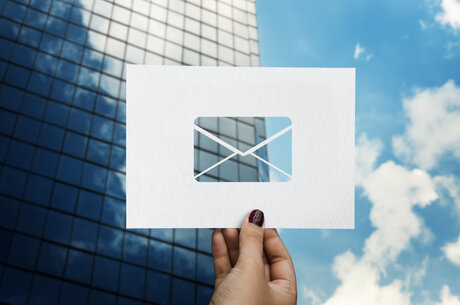 �� email-��������� ������ �� �������� ������: �������� ����� ��� �� ������
