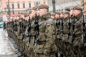 Польща знайшла вже дві країни, які швидше за НАТО нададуть їй військову допомогу при нападі росії Польща знайшла вже дві країни, які швидше за НАТО нададуть їй військову допомогу при нападі росії