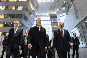 Дипломат пояснив, чому адміністрація Трампа різко змінила риторику щодо України Дипломат пояснив, чому адміністрація Трампа різко змінила риторику щодо України