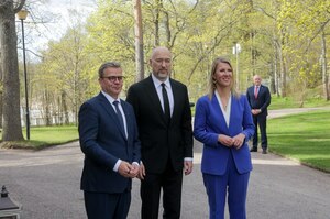 ��������� ������ ����� 900 ��� ��� �� Գ����䳿 �� ��������� ������ ���������