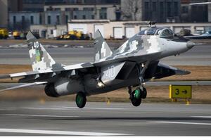 Стало зрозуміло, чому Польща затягує з передачею Україні МіГ-29 Стало зрозуміло, чому Польща затягує з передачею Україні МіГ-29