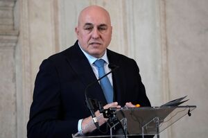 ����� ���������� ������ ����� �� ������������ ����� ��� ������