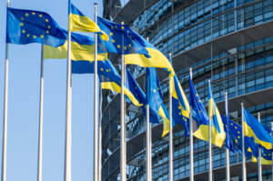 Посли ЄС погодили відкриття шостого кластера переговорів про вступ України Посли ЄС погодили відкриття шостого кластера переговорів про вступ України