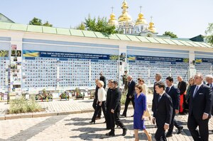 Україна та ЄС уклали оборонне партнерство для масштабного випуску дронів Україна та ЄС уклали оборонне партнерство для масштабного випуску дронів