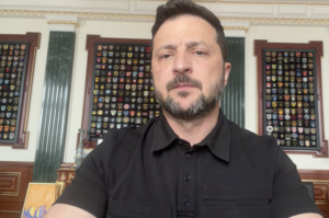 Зеленський анонсував на завтра ключові розмови з командирами і командувачами ЗСУ та безпеки Зеленський анонсував на завтра ключові розмови з командирами і командувачами ЗСУ та безпеки