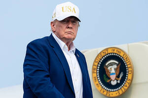 Трамп заявив про намір оголосити Ормузьку протоку територією США Трамп заявив про намір оголосити Ормузьку протоку територією США
