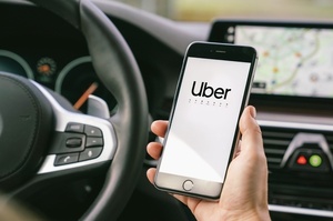 Uber ������� ��������� ����� � ����� �� ����� 1 ���� ����