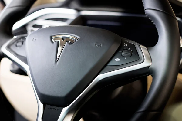 Tesla Model Y стала найпродаванішим автомобілем у світі за підсумками семи місяців 2026 року Tesla Model Y стала найпродаванішим автомобілем у світі за підсумками семи місяців 2026 року
