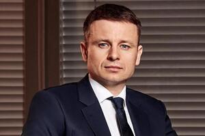 Зеленський досі не підписав «податок на OLX»: у Мінфіні назвали причину Зеленський досі не підписав «податок на OLX»: у Мінфіні назвали причину