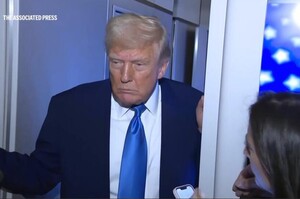 Трамп заявив, що дасть ліцензію для України на «менш сучасну» версію ракет Patriot Трамп заявив, що дасть ліцензію для України на «менш сучасну» версію ракет Patriot