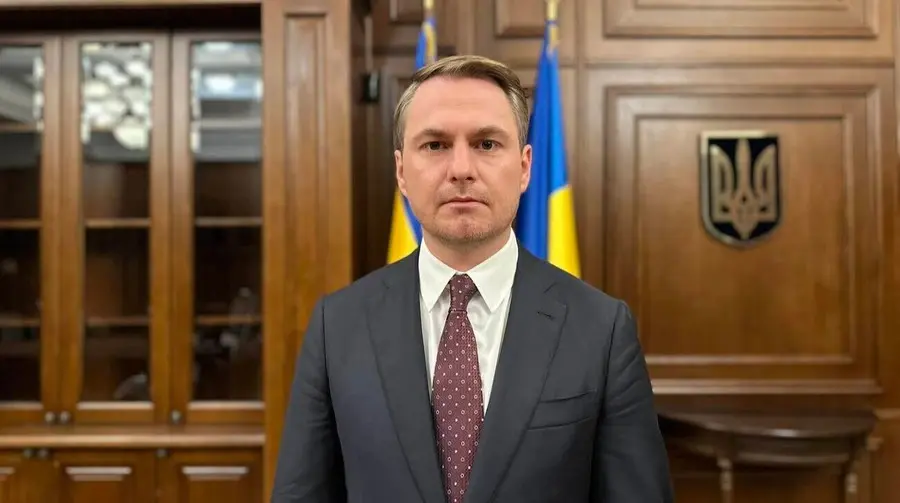 Зеленський підписав указ про відсторонення генпрокурора Кравченка Зеленський підписав указ про відсторонення генпрокурора Кравченка