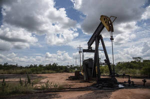 ����� Brent � WTI ������ ����������� ���� ���� �� ��'���� ��������� ���⳿