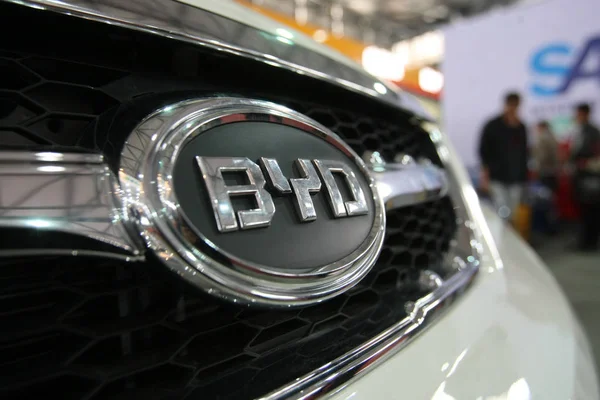 BYD Sea Lion 06 ������� ������� ����� ���� � ����� � ������