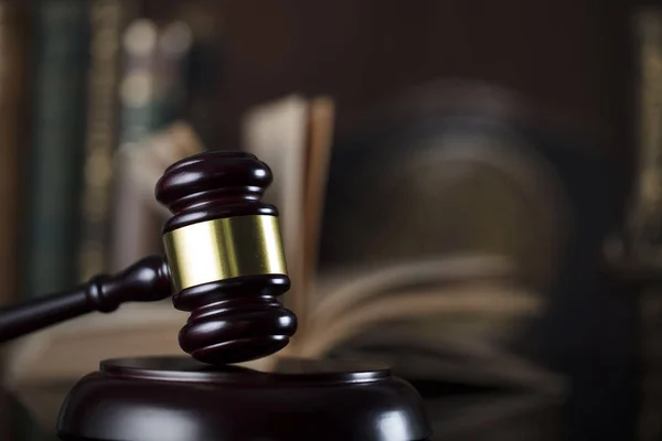 Суд закрив 19-річну справу про банкрутство «Діалір», відкривши шлях до приватизації Суд закрив 19-річну справу про банкрутство «Діалір», відкривши шлях до приватизації