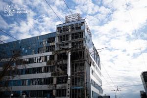 росія вдарила по бізнес-центру «Інком» у Києві: є загиблі, «Датагруп» працює на резерві росія вдарила по бізнес-центру «Інком» у Києві: є загиблі, «Датагруп» працює на резерві