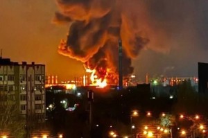 Українські дрони уразили чотири нафтові об’єкти рф: під ударом Волгоградський НПЗ і великий хаб «Транснєфті» Українські дрони уразили чотири нафтові об’єкти рф: під ударом Волгоградський НПЗ і великий хаб «Транснєфті»