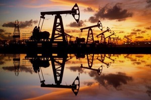 ОПЕК+ залишила рівень видобутку нафти у листопаді без змін ОПЕК+ залишила рівень видобутку нафти у листопаді без змін