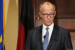 Німеччина відмовилася наслідувати Трампа й послаблювати санкції проти росії Німеччина відмовилася наслідувати Трампа й послаблювати санкції проти росії