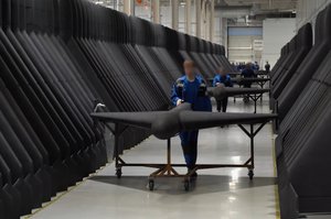 Китай допоміг росії побудувати завод, який може виробляти по 3000 «шахедів» на місяць Китай допоміг росії побудувати завод, який може виробляти по 3000 «шахедів» на місяць