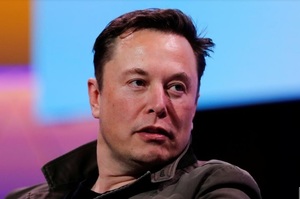 ���� ����� �ᒺ����� Tesla �� SpaceX � ����� ��������