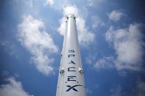 SpaceX ����������� ����� $15 ���� ������� �� ������ � ������ ��������