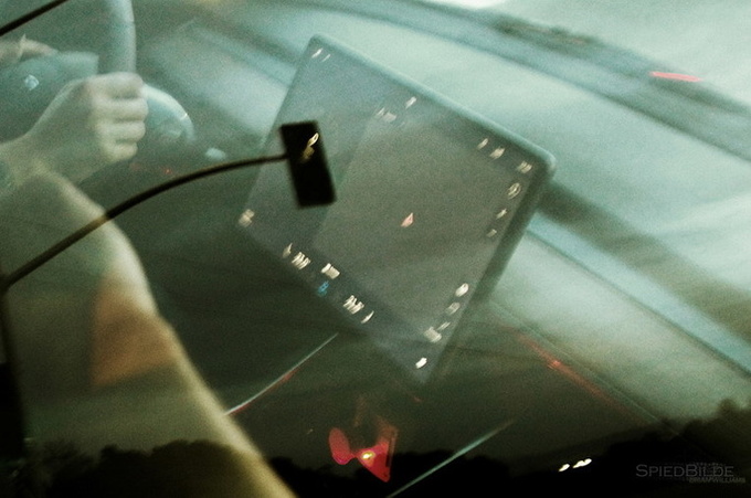 Папарацці «спіймали» Tesla Model 3 під час тест-драйву